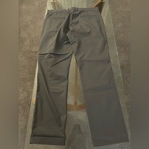 J. Crew tech chinos excellent condition